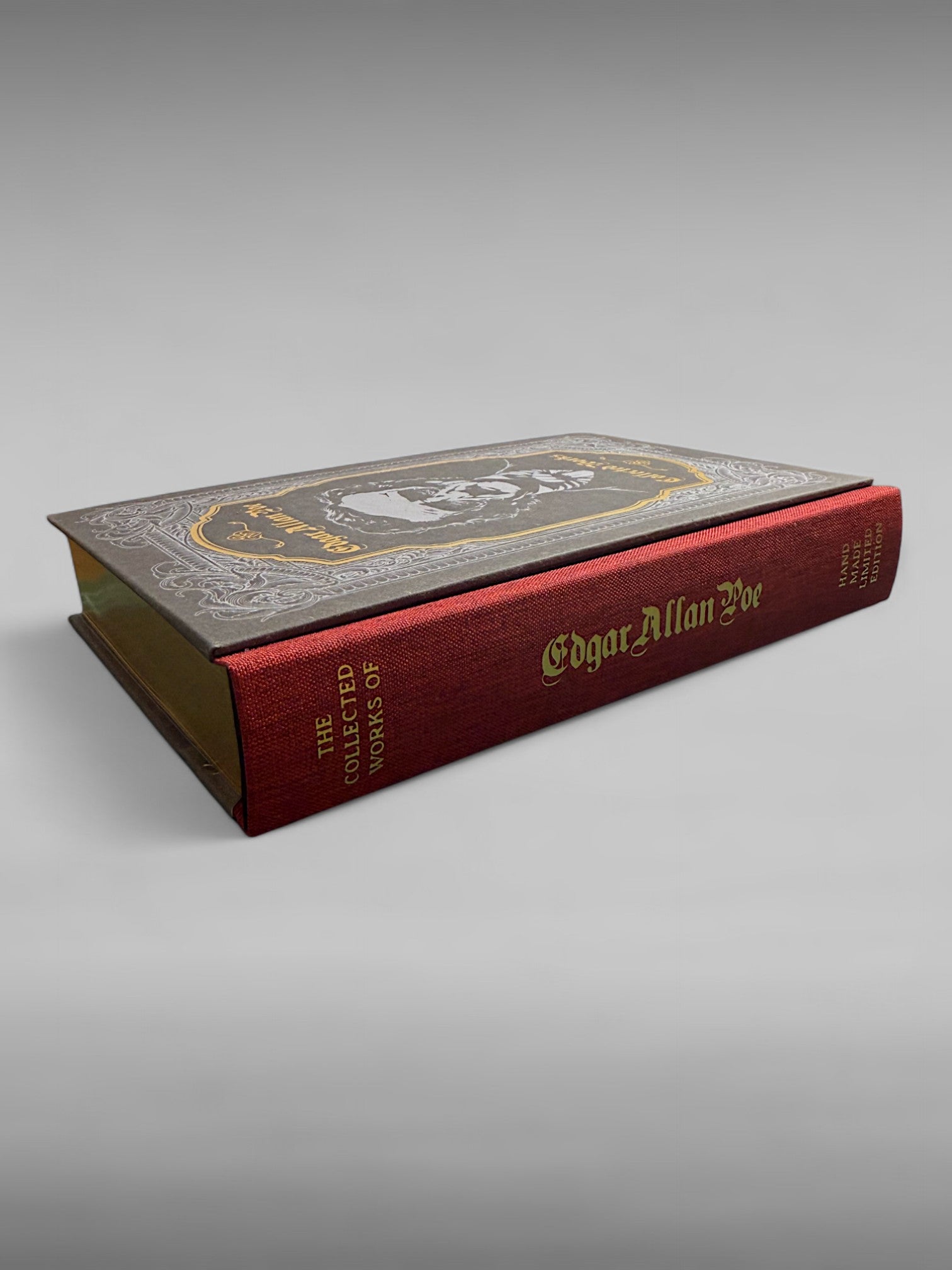Deluxe Collected Works of Edgar Allen Poe